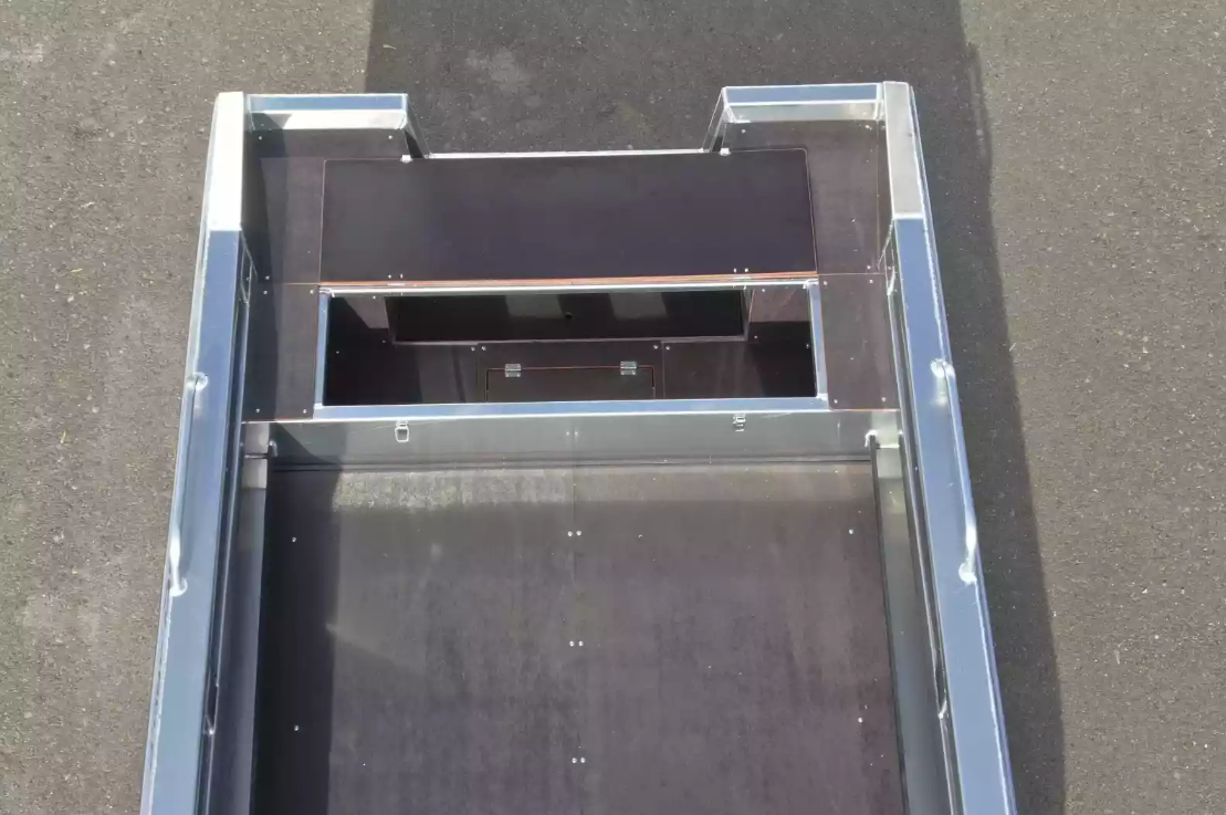 Алюминиевая лодка  Неман-480 Р в Нижневартовске