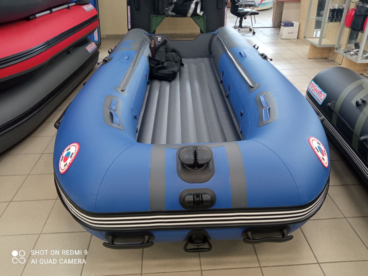 Лодка MISHIMO RIVER JET 390 под водомет в Нижневартовске