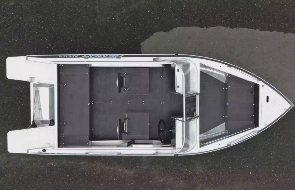 Алюминиевая лодка  Neman-400 DC в Нижневартовске