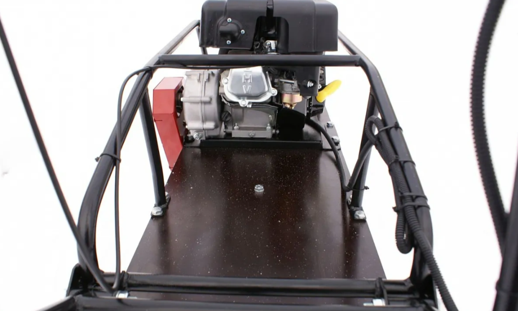 Мотобуксировщик БТС «МАЛЕК» 380/7 БЕЗ э/зап. Б/У в Нижневартовске