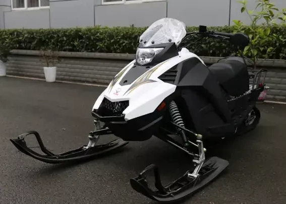 Снегоход ULAR 220 в Нижневартовске