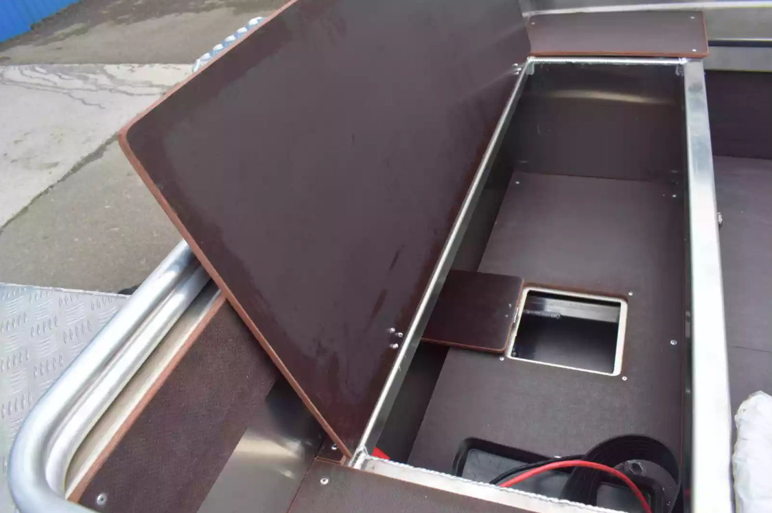 Алюминиевая лодка  Неман-400 DCM NEW в Нижневартовске