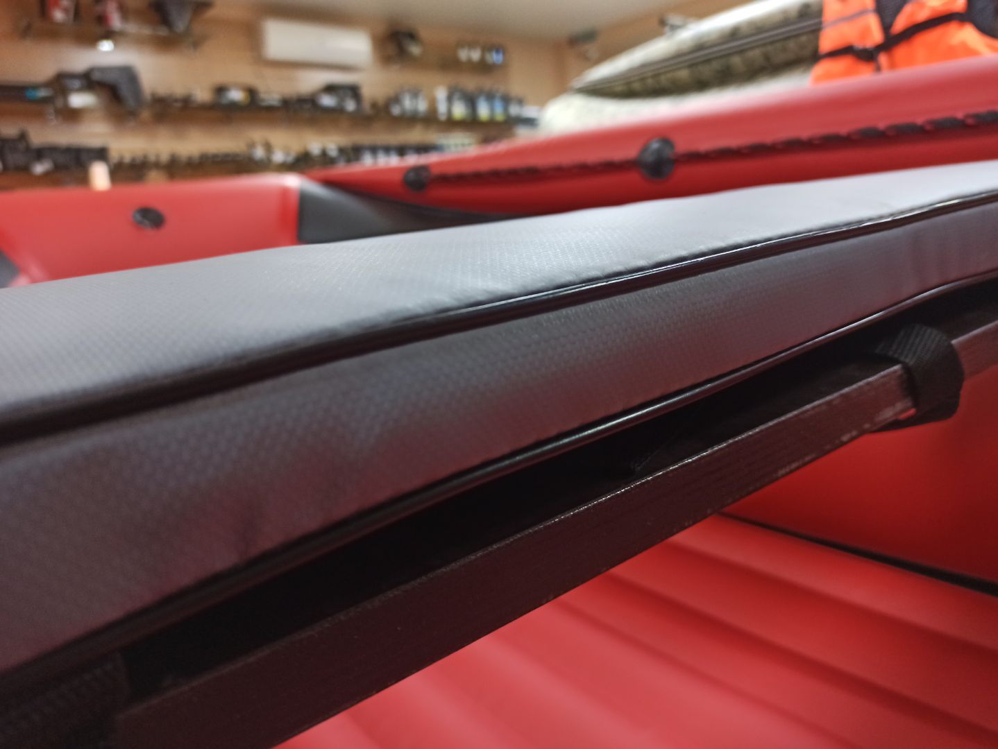 КОМПЛЕКТ МЯГКИХ НАКЛАДОК С СУМКОЙ ДЛЯ ЛОДОК 90Х20 СЕРЫЙ в Нижневартовске