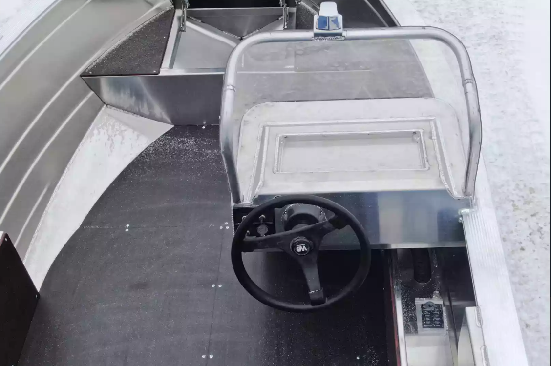 Алюминиевая лодка Неман-400 С в Нижневартовске