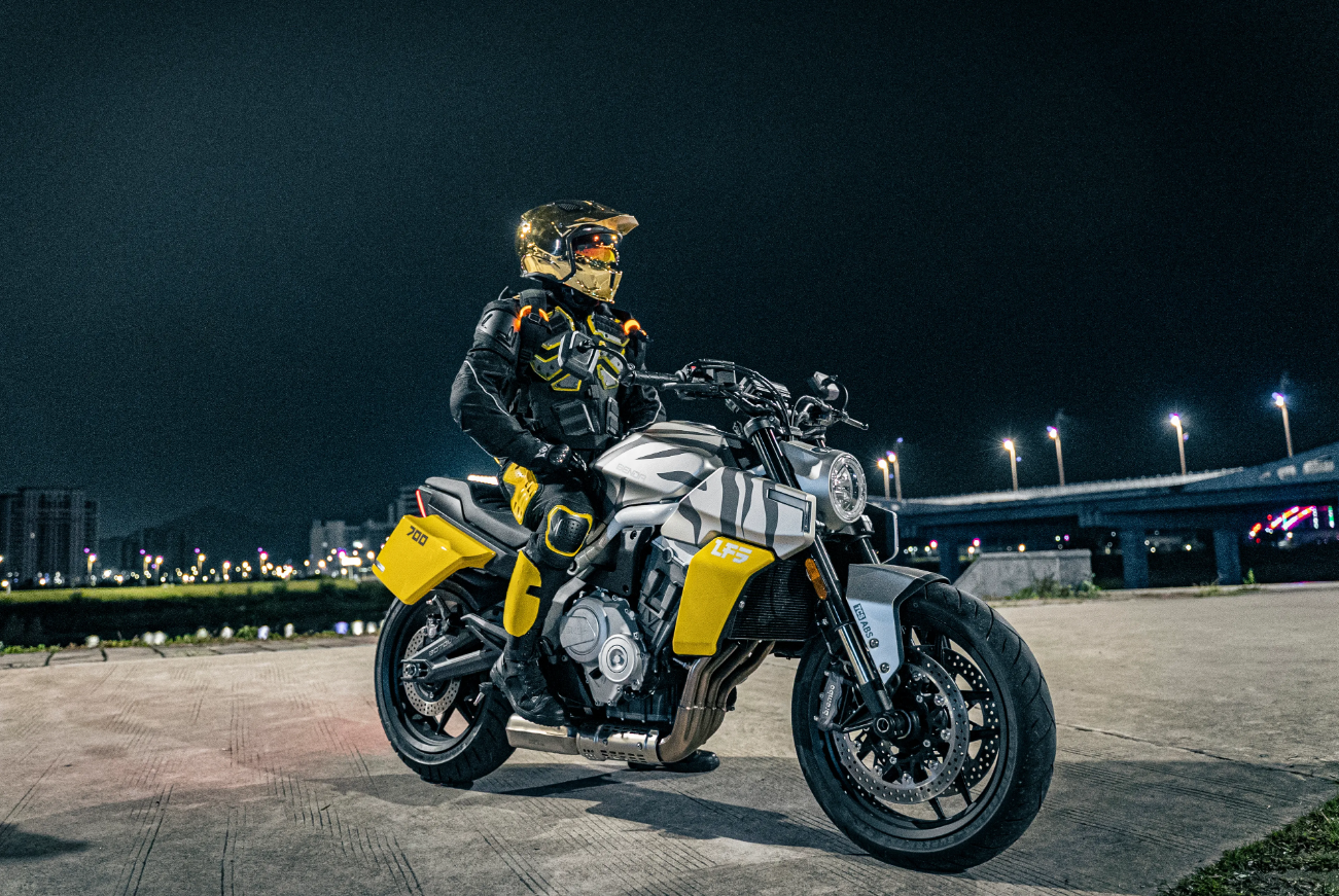 Мотоцикл Benda LFS 700 в Нижневартовске