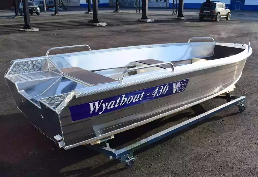 Алюминиевая лодка  Wyatboat-430 Р в Нижневартовске