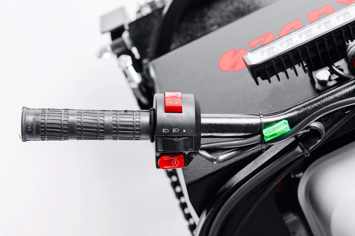 МОТОБУКСИРОВЩИК IKUDZO 1100/380 К8 в Нижневартовске