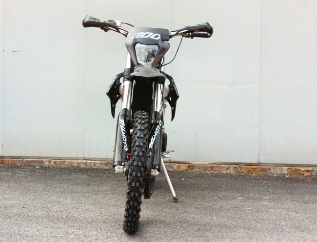 Мотоцикл JHLMOTO JHL Z3+ CB300 (175FMM) в Нижневартовске