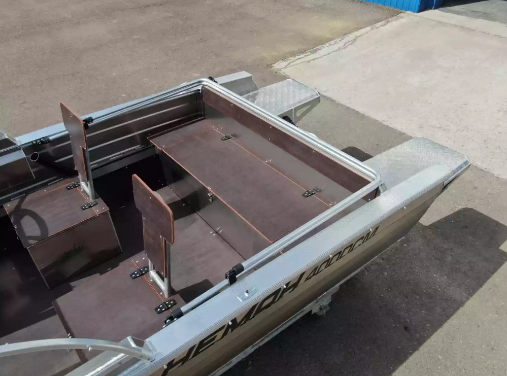 Алюминиевая лодка  Неман-400 DCM NEW в Нижневартовске