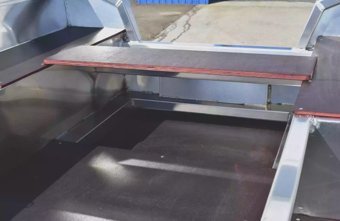 Алюминиевая лодка Неман-400 Р PRO в Нижневартовске