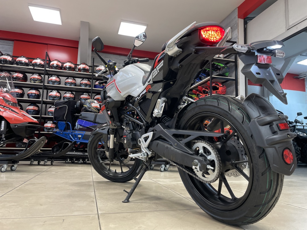 Мопед PROMAX CB150R (49) в Нижневартовске