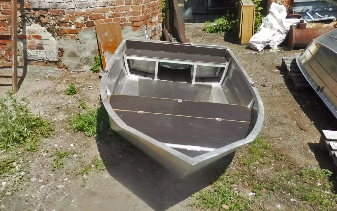 Алюминиевая лодка Вятка-Профи Вариант в Нижневартовске