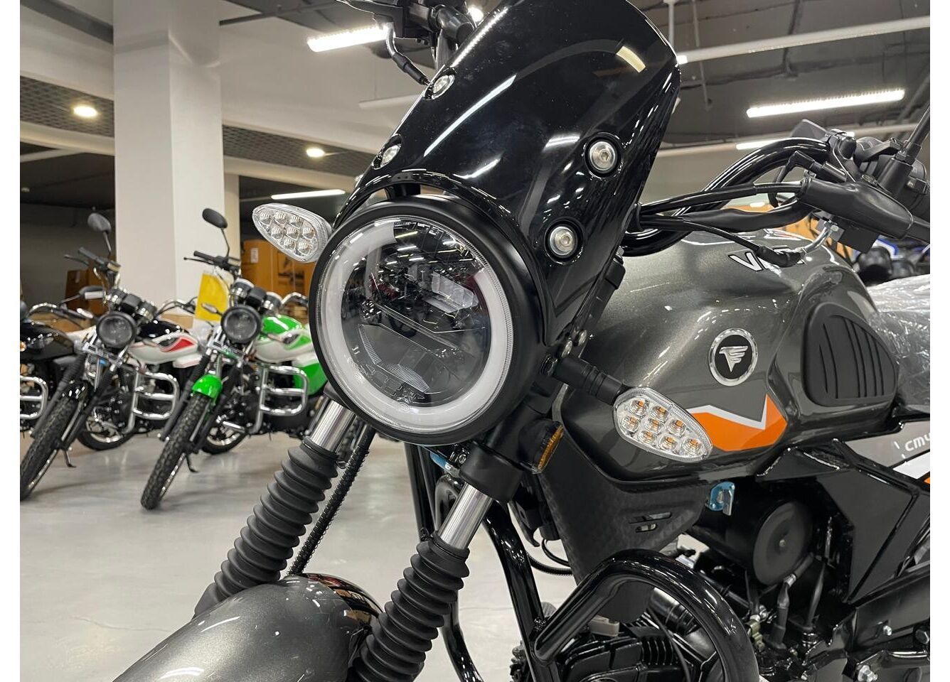 Мопед VMC NOVA 49сс (125сс) Led Full, дисковый тормоз, RKB RATO с баланс. валом, сигнализация в Нижневартовске