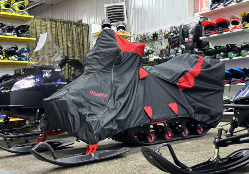 Чехол транспорт. снегохода IKUDZO HUNTER черно-красный Оксфорд ПРЕМИУМ качества с лого IKUDZO в Нижневартовске