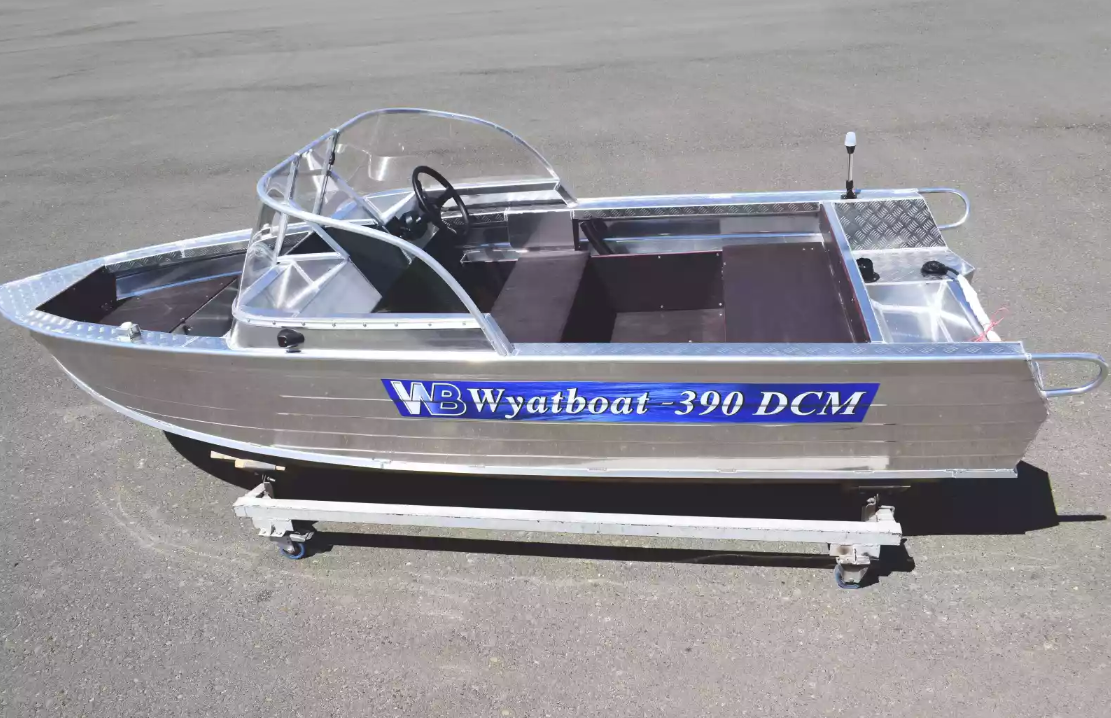 Алюминиевая лодка Wyatboat-390 DCM в Нижневартовске