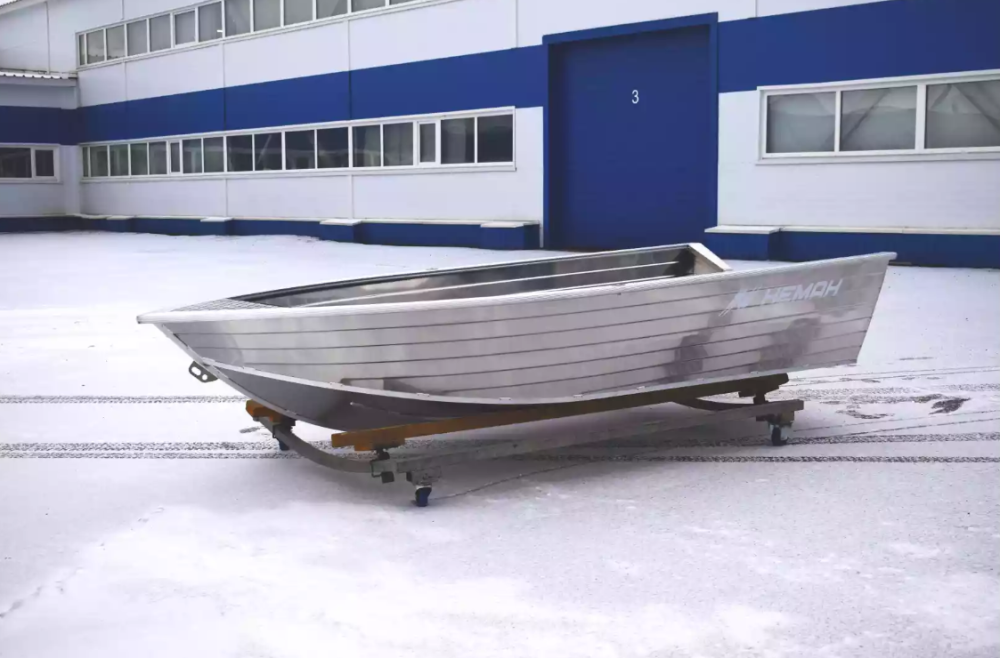 Алюминиевая лодка Неман-400 в Нижневартовске