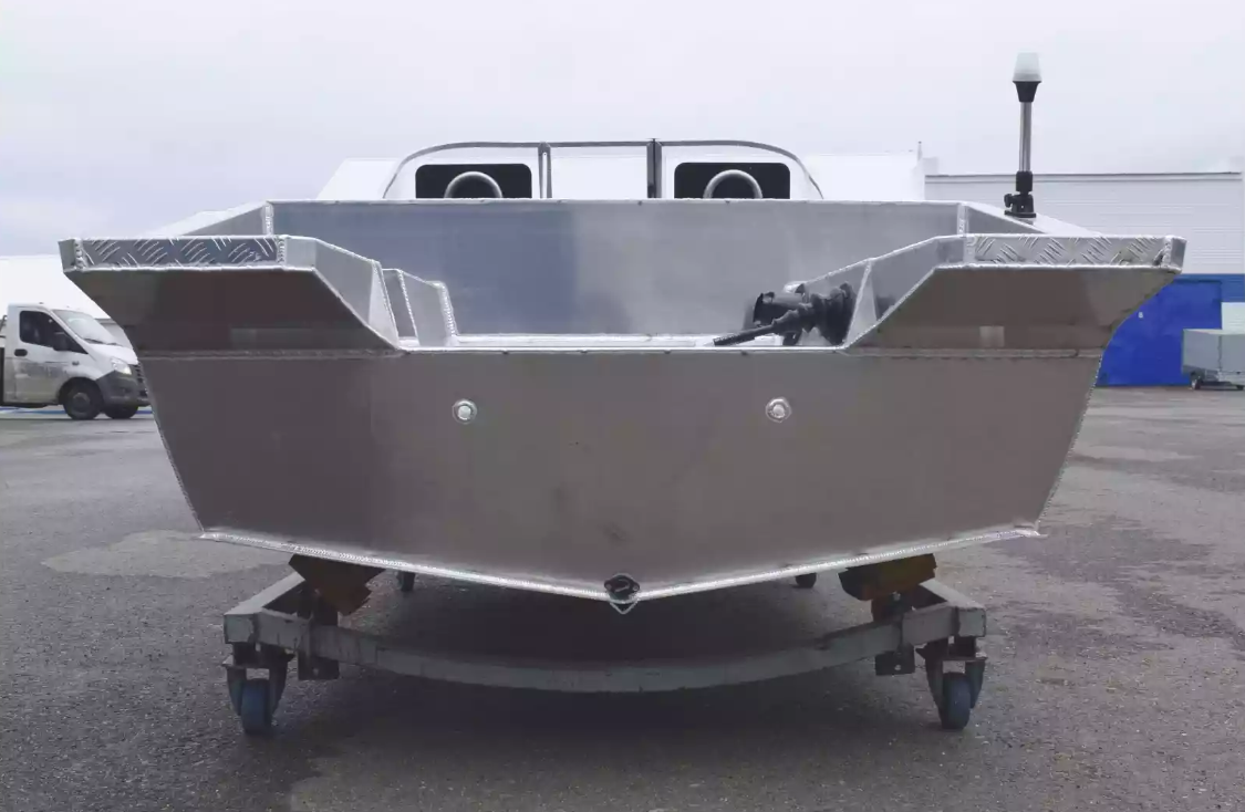 Алюминиевая лодка  Neman-400 PRO в Нижневартовске