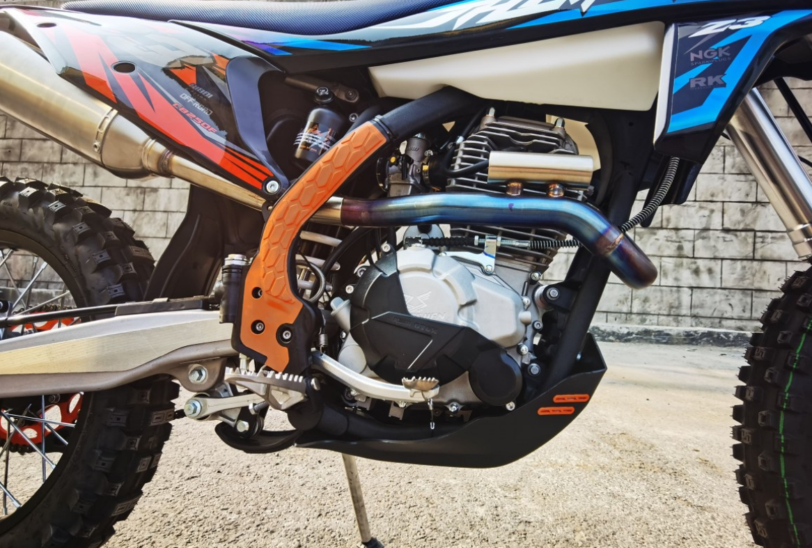 Мотоцикл JHLMOTO JHL Z3 CB250 (172FMM-3A) в Нижневартовске