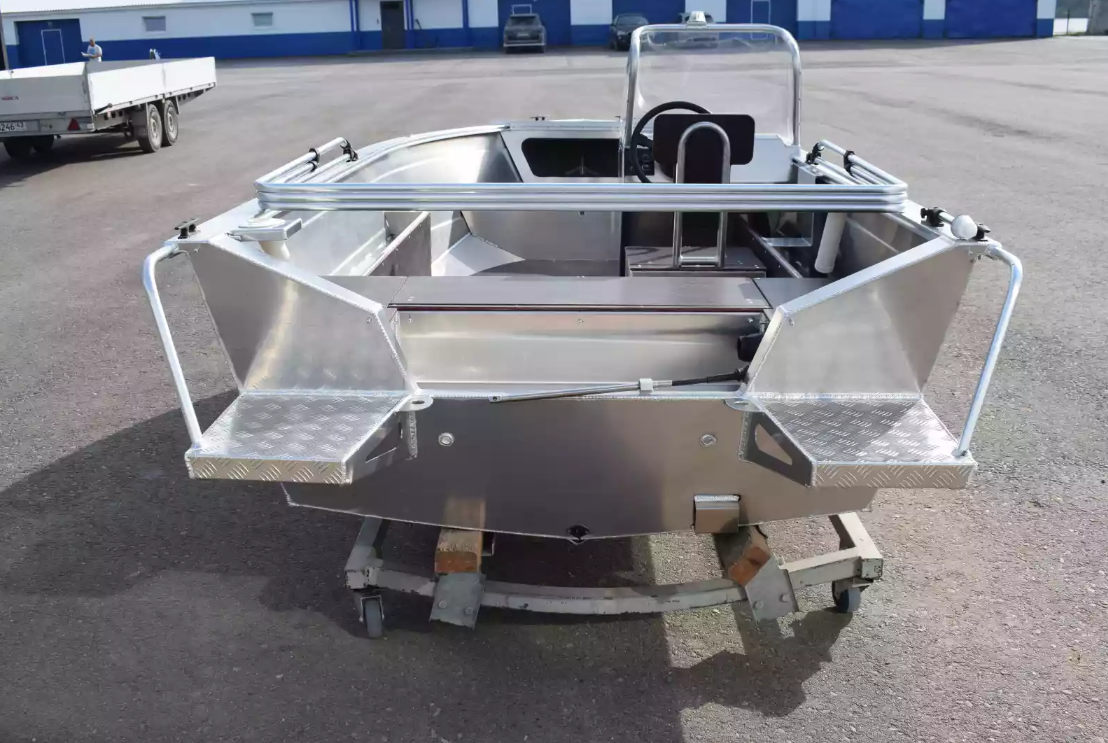 Алюминиевая лодка Неман-400 С в Нижневартовске