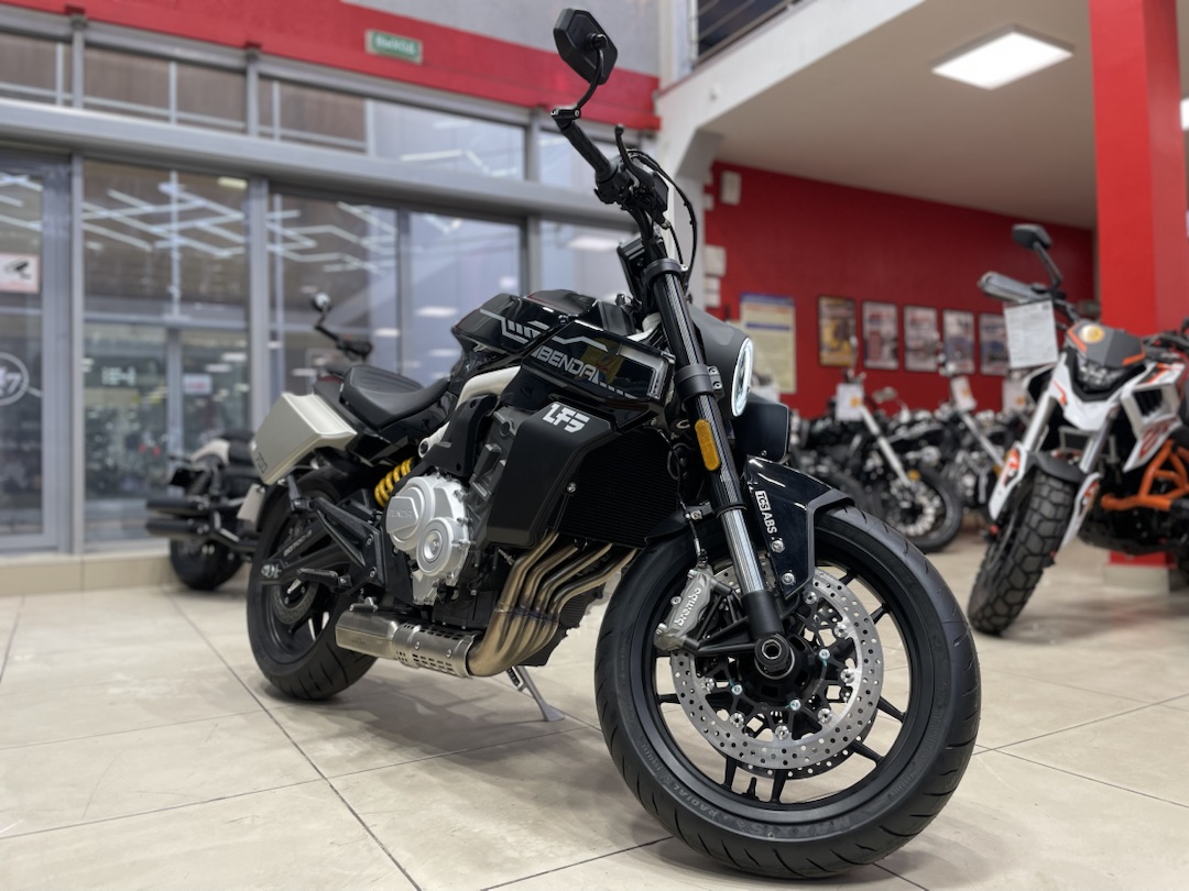 Мотоцикл Benda LFS 700 в Нижневартовске