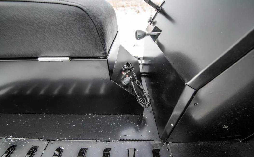 Снегоход АРКТИК 4Т в Нижневартовске