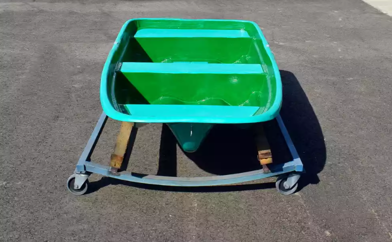 Стеклопластиковая лодка Старт (тримаран) в Нижневартовске