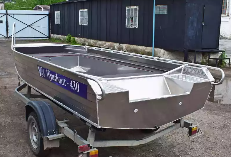 Алюминиевая лодка  Wyatboat-430 Master в Нижневартовске