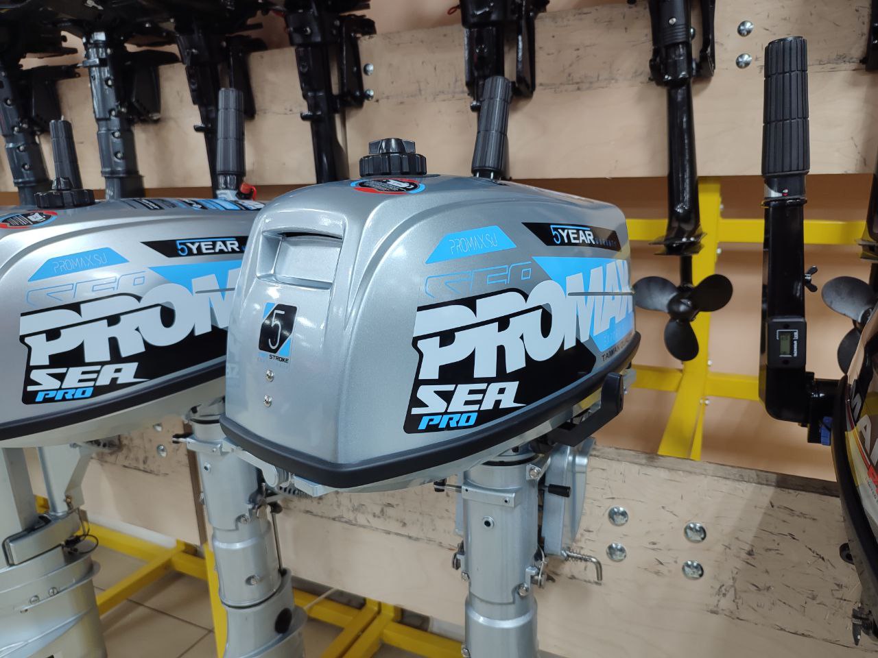 Лодочный мотор PROMAX SP5FHS (внешний бак 12 л) в Нижневартовске