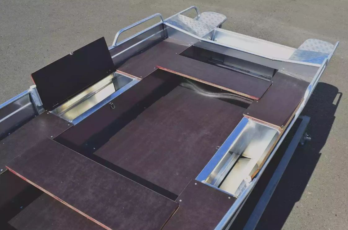 Алюминиевая лодка Wyatboat-390 M в Нижневартовске