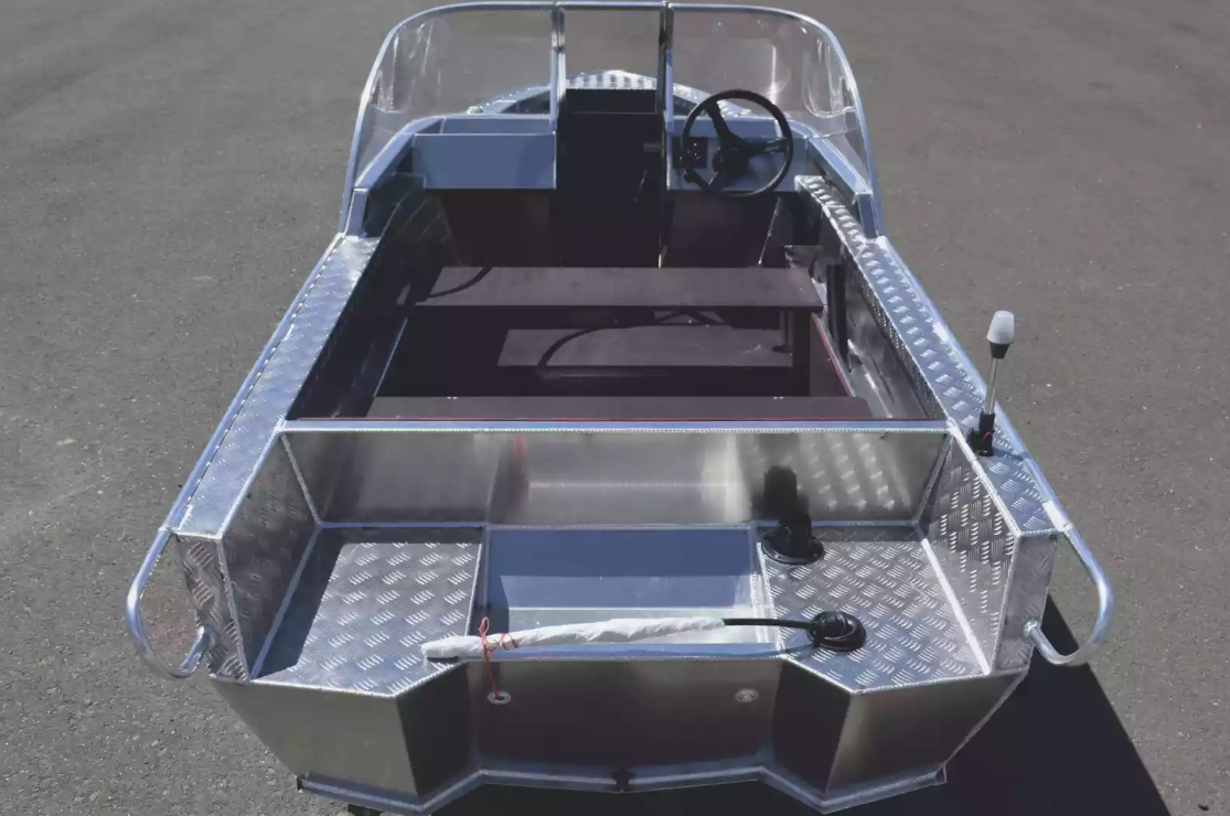 Алюминиевая лодка Wyatboat-390 DCM в Нижневартовске