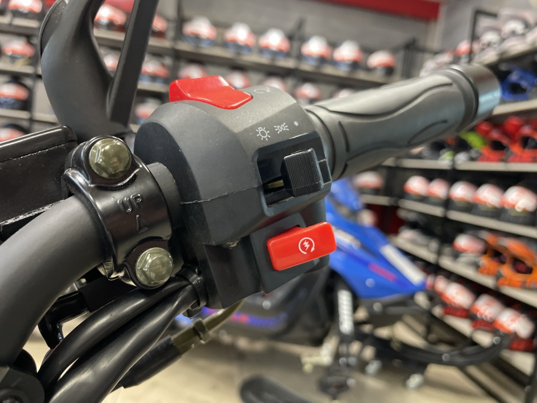 Мопед PROMAX CB150R (49) в Нижневартовске