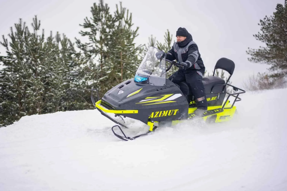 Миниснегоход Бурлак Азимут 24 л.с. , эл.запуск, реверс, тормоз гидравл, капот черный в Нижневартовске