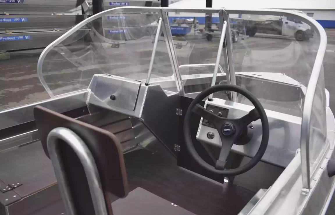 Алюминиевая лодка  Neman-400 DC в Нижневартовске