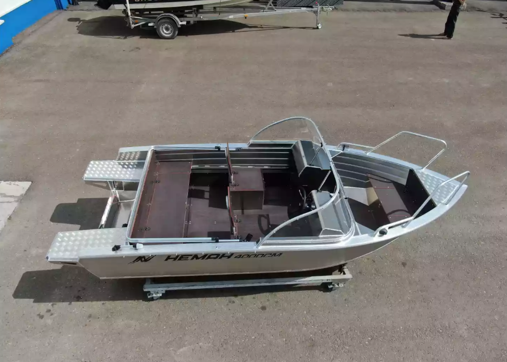 Алюминиевая лодка  Неман-400 DCM NEW в Нижневартовске