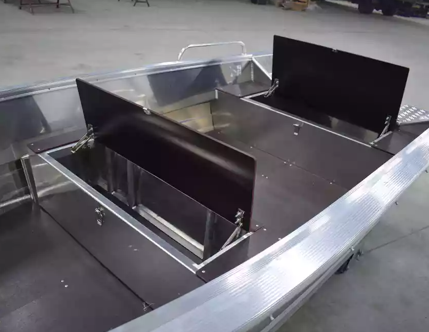 Алюминиевая лодка  Wyatboat-430 Р в Нижневартовске