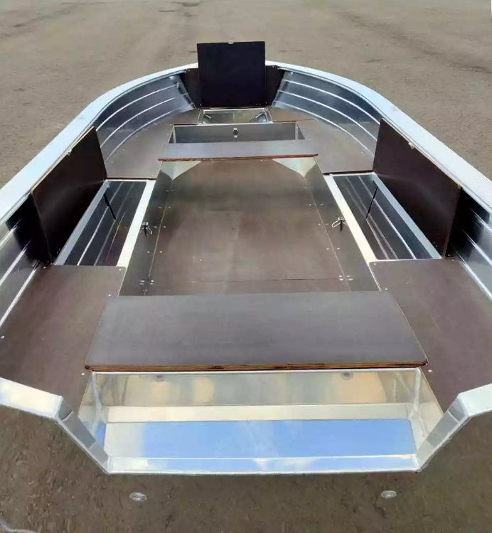 Алюминиевая лодка Неман-400 в Нижневартовске