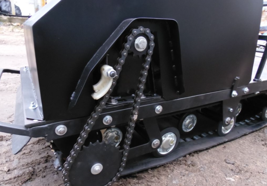 Мотобуксировщик AhtaR Зима 15 л/с с вариатором в Нижневартовске