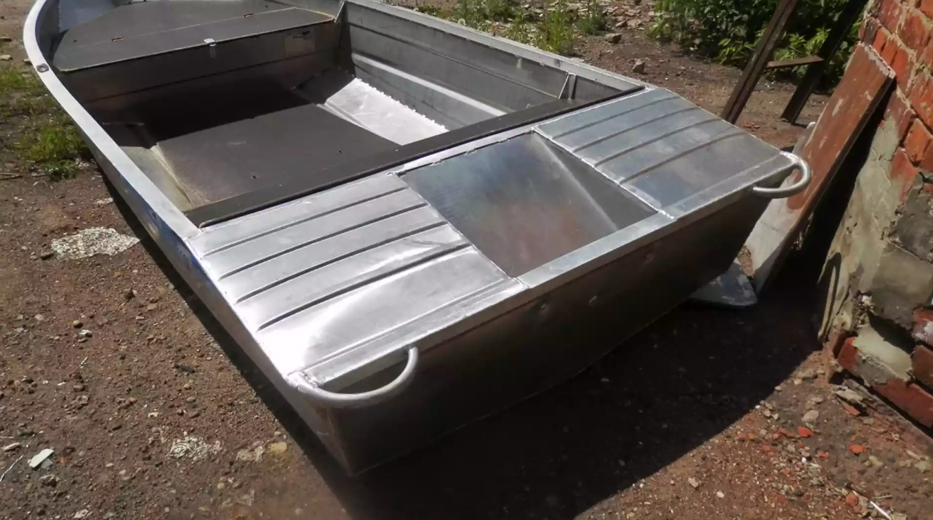 Алюминиевая лодка Вятка-Профи Вариант в Нижневартовске