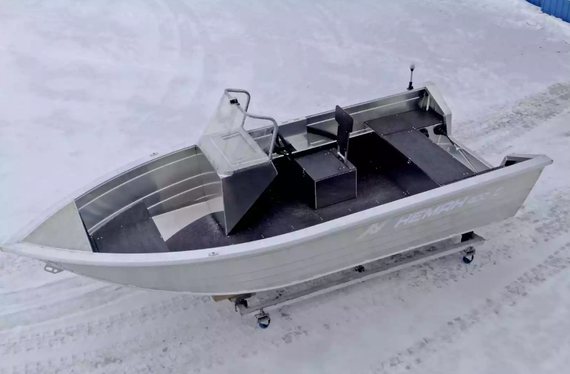 Алюминиевая лодка Неман-400 С в Нижневартовске