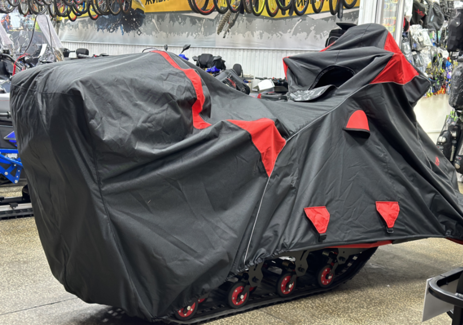 Чехол транспорт. снегохода IKUDZO HUNTER черно-красный Оксфорд ПРЕМИУМ качества с лого IKUDZO в Нижневартовске