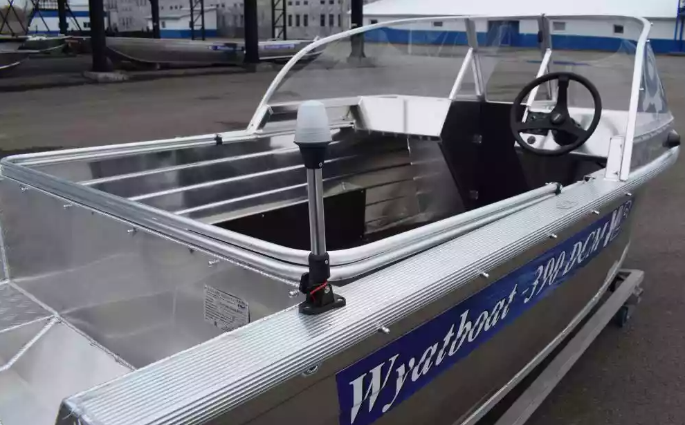 Алюминиевая лодка Wyatboat-390 DCM Увеличенный борт в Нижневартовске