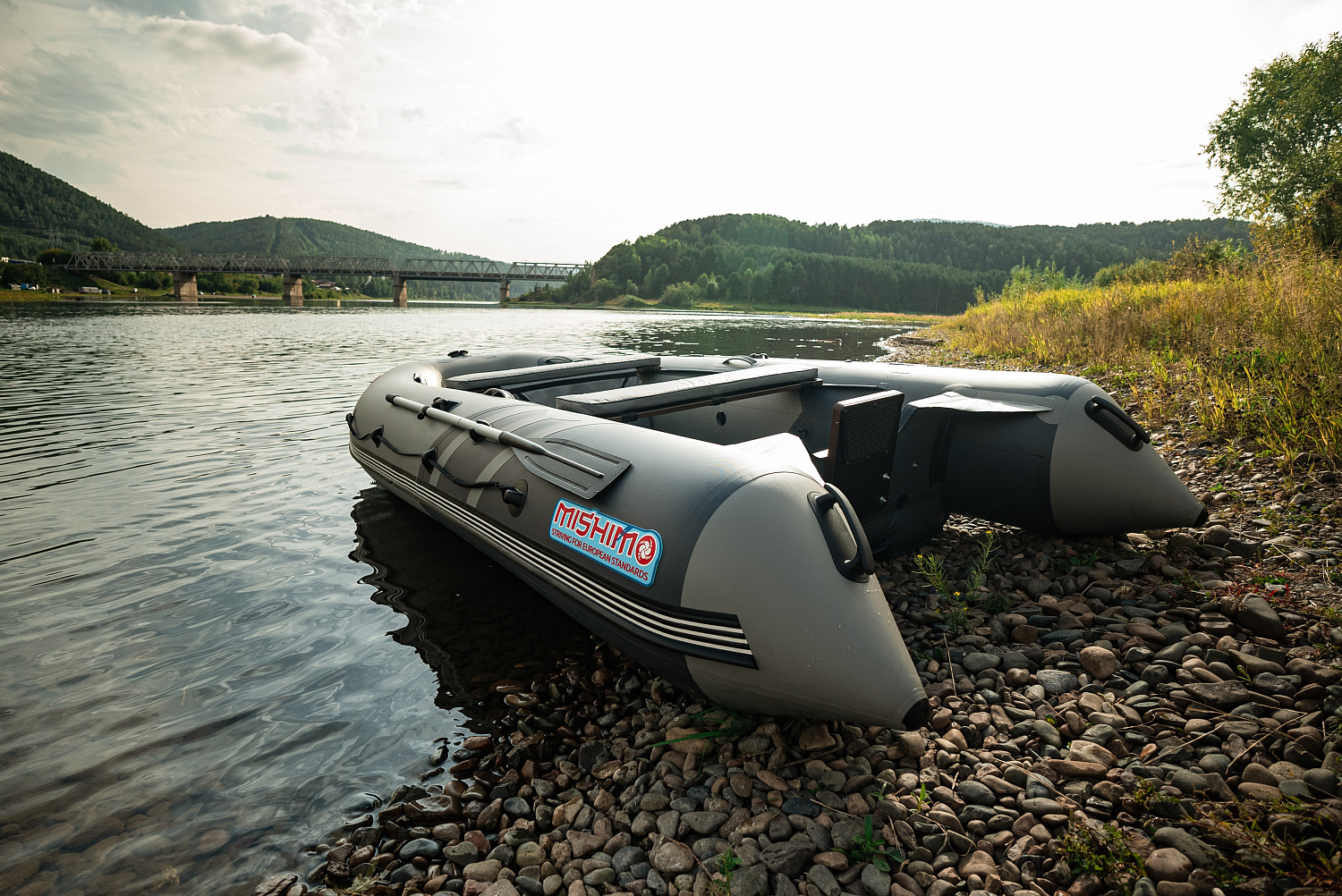 Лодка MISHIMO RIVER JET 390 под водомет в Нижневартовске
