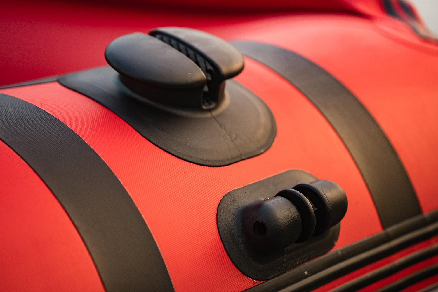 Лодка MISHIMO RIVER FJET PRO 410  под водомет в Нижневартовске