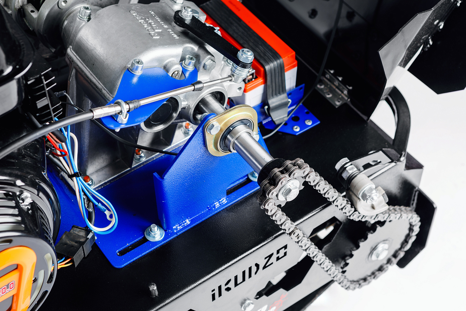 МОТОБУКСИРОВЩИК IKUDZO LONG 2.0 1700/500 EKR19 в Нижневартовске