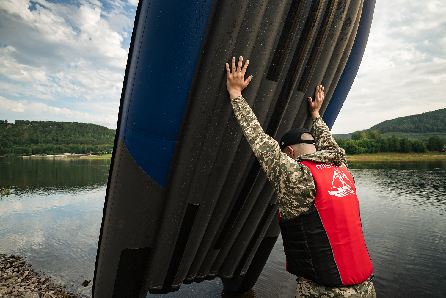 Лодка MISHIMO RIVER FJET PRO 410  под водомет в Нижневартовске